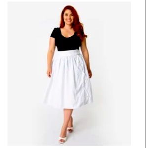 White Gingham Embroidery Scalloped Button Romero Swing Skirt